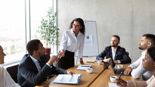 Démarrer sa boîte facilement avec notre site